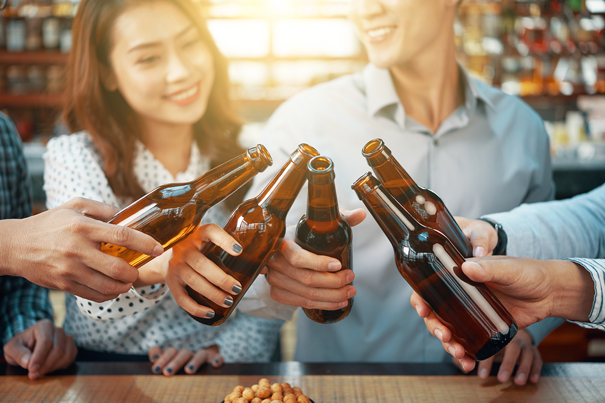 Etiketten für Bier und für Weinflaschen
